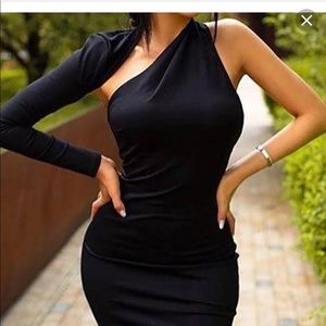 Pretty Little Thing one sleeve shoulder dress